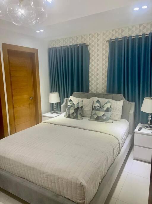1Br Luxury Apartment Pool, Gym, Rooftop ซานโตโดมิงโก ภายนอก รูปภาพ